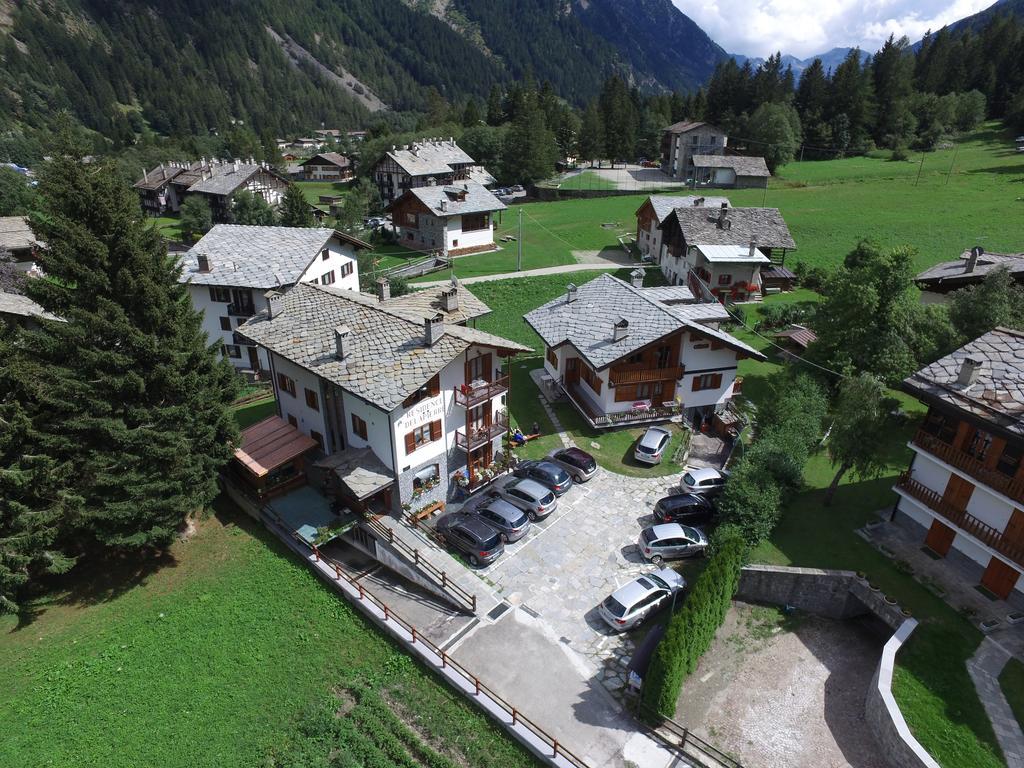 Residence Delapierre Gressoney-Saint-Jean Exterior photo